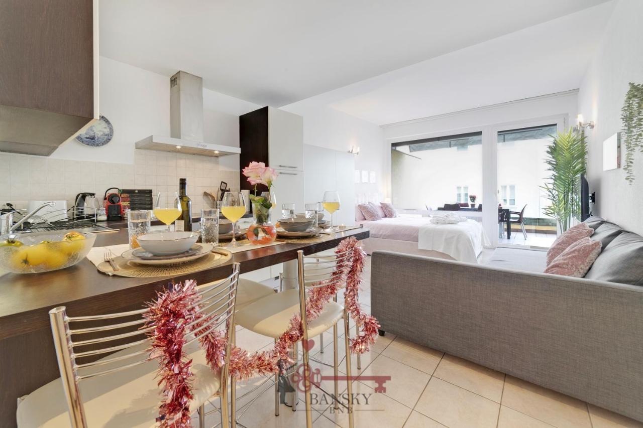 'Cuore Di Rose' Parking - Welcome Set, Netflix, For 4 Persons -By Easylife Swiss Лугано Экстерьер фото