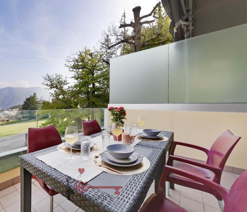 'Cuore Di Rose' Parking - Welcome Set, Netflix, For 4 Persons -By Easylife Swiss Лугано Экстерьер фото